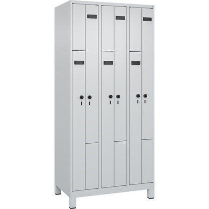 Evolo PLUS Z-locker, 3 compartments, light grey, W 900 mm, 6 compartments, with wide feet, security rotary bolt.