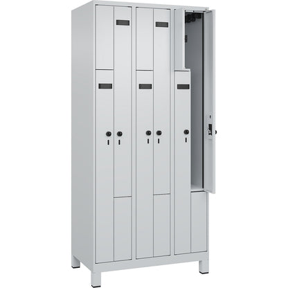 Evolo PLUS Z-locker, 3 compartments, light grey, W 900 mm, 6 compartments, with wide feet, security rotary bolt.
