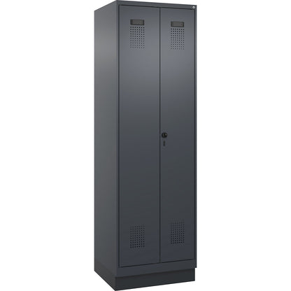 Evolo PLUS clean and dirty locker, 1 compartment, shortened centre divider, grey, W 600 mm, with base plinth, security rotary bolt.