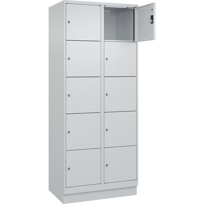 Evolo PLUS 5-fold compartment locker, 2 compartments, light grey, W 800 mm, 10 compartments, with base plinth, cylinder lock.