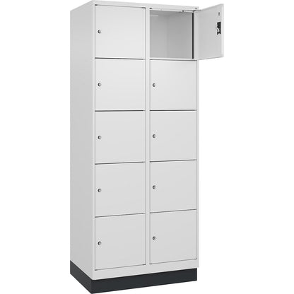 Evolo PLUS 5-fold compartment locker, 2 compartments, white, W 800 mm, 10 compartments, with base plinth, cylinder lock.