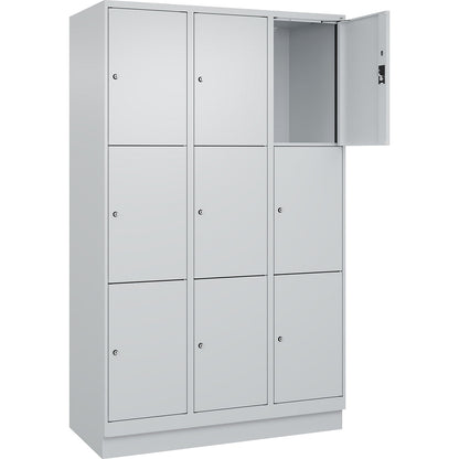 Evolo PLUS 3-fold compartment locker, 3 compartments, light grey, W 1200 mm, 9 compartments, with base plinth, cylinder lock.