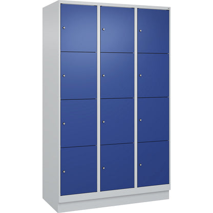 Evolo PLUS 4-fold compartment locker, 3 compartments, light grey / gentian blue, W 1200 mm, 12 compartments, with base plinth, cylinder lock.