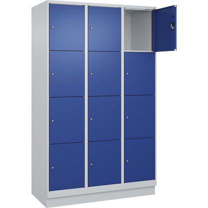 Evolo PLUS 4-fold compartment locker, 3 compartments, light grey / gentian blue, W 1200 mm, 12 compartments, with base plinth, cylinder lock.