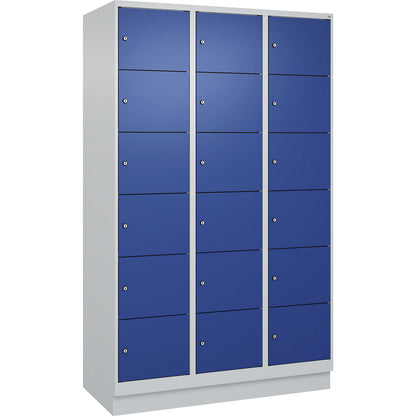 Evolo PLUS 6-fold compartment locker, 3 compartments, light grey / gentian blue, W 1200 mm, 18 compartments, with base plinth, cylinder lock.