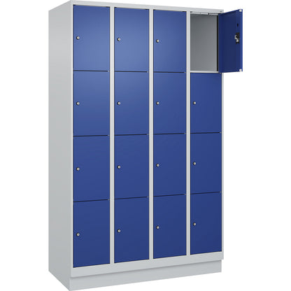 Evolo PLUS 4-fold compartment locker, 4 compartments, light grey / gentian blue, W 1200 mm, 16 compartments, with base plinth, cylinder lock.