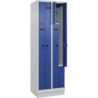 Evolo PLUS Z-locker, 2 compartments, light grey / gentian blue, W 600 mm, 4 compartments, with base plinth, security rotary bolt.