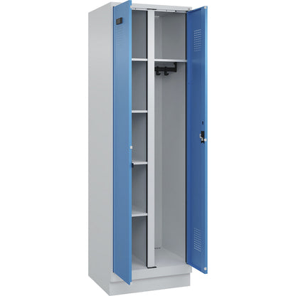 Evolo PLUS locker for cleaning products, 1 compartment, partition in centre, light grey / light blue, W 600 mm, with base plinth, cylinder lock.