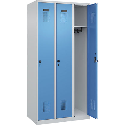 Evolo PLUS locker, 3 compartments, light grey / light blue, W 900 mm, with floor glides, rotary bolt.