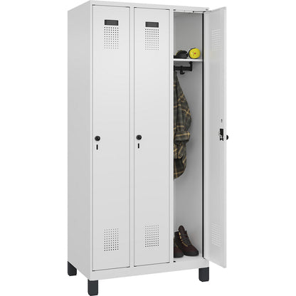Evolo PLUS locker, 3 compartments, traffic white, W 900 mm, with wide feet, rotary bolt.