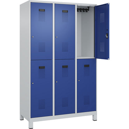 Evolo PLUS double deck clothes locker, 3 compartments, light grey / gentian blue, W 1200 mm, with wide feet, cylinder lock.
