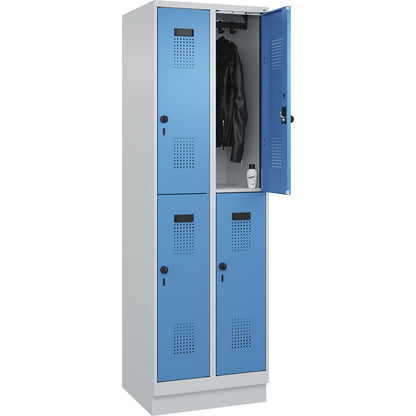 Evolo PLUS double deck clothes locker, 2 compartments, light grey / light blue, W 600 mm, with base plinth, rotary bolt.
