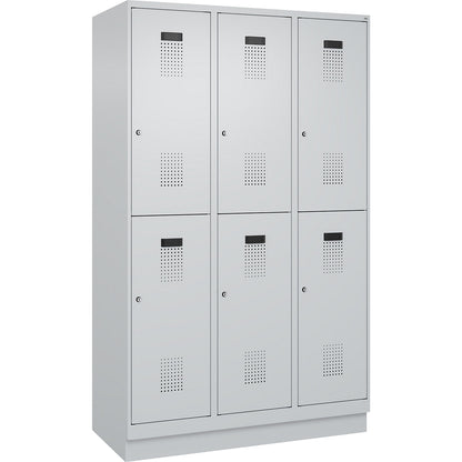 Evolo PLUS double deck clothes locker, 3 compartments, light grey, W 1200 mm, with base plinth, cylinder lock.