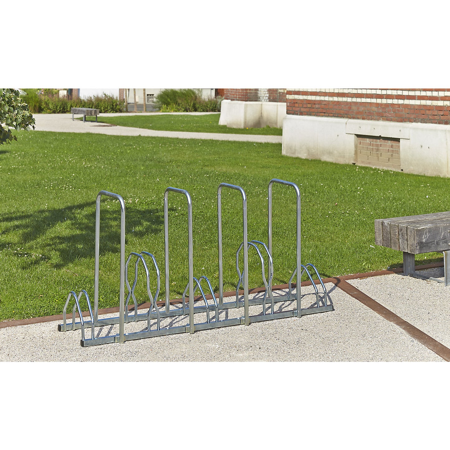 Bicycle rack, 5 parking spots, metal, on 2 levels with 4 anti-theft brackets.