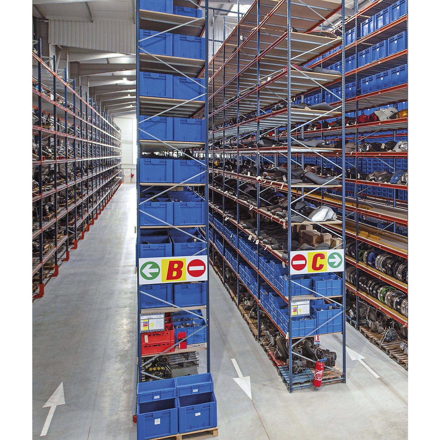 Wide span shelving unit, max. bay load 4000 kg, HxWxD 2000 x 1448 x 600 mm, standard shelf unit.