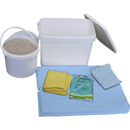 Box for spillage emergencies, with sheets and granulate, oil version, blue sheets.