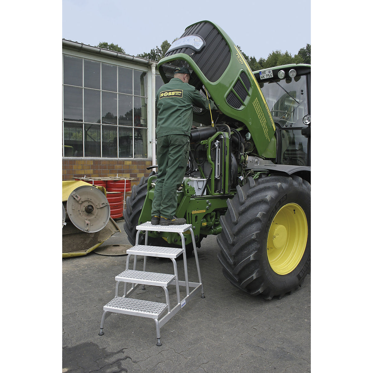 STABILO machine steps, with grating steps, one-sided, 4 steps.