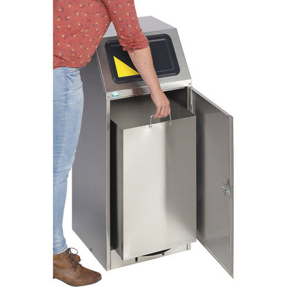 Recyclable waste collector with pedal, stainless steel, self-extinguishing, capacity 78 l.