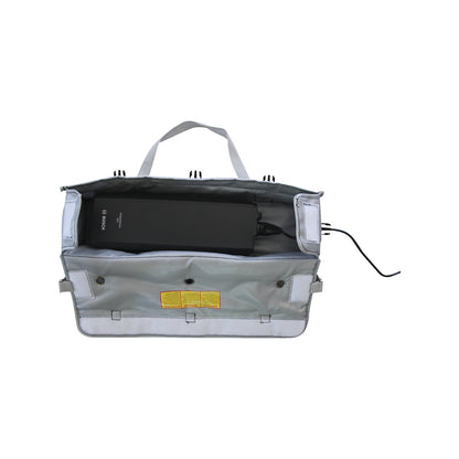E-bike battery bag, size L, capacity 6.86 l, LxWxH 440 x 130 x 120 mm.