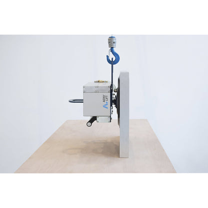 AERO-CUBE vacuum lifter, battery powered, max. load 250 kg.