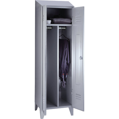 Berlin 2 clean and dirty locker, centre divider, 1 compartment, light grey, width 600 mm, sloping roof shape.