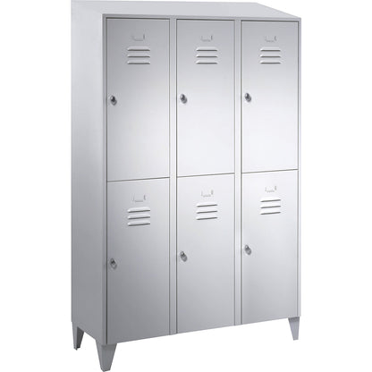 Berlin 2 double deck clothes locker, 3 compartments, light grey, width 1200 mm, sloping roof shape.