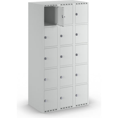 Fydor 5-fold compartment locker, 3 compartments, light grey, W 900 mm, flat roof shape, padlock.