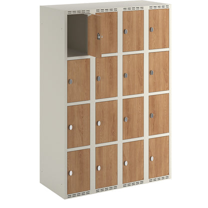 Fydor 4-door compartment locker, HPL, 4 sections, white/oak, W 1200 mm, flat roof shape, padlock.