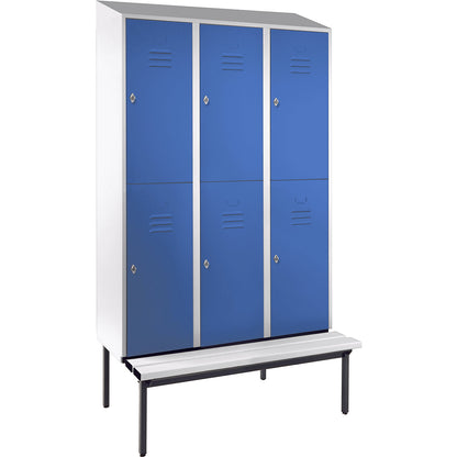Berlin 2 double deck clothes locker with bench seat, 3 sections, light grey/light blue, width 1200 mm, sloping roof shape.