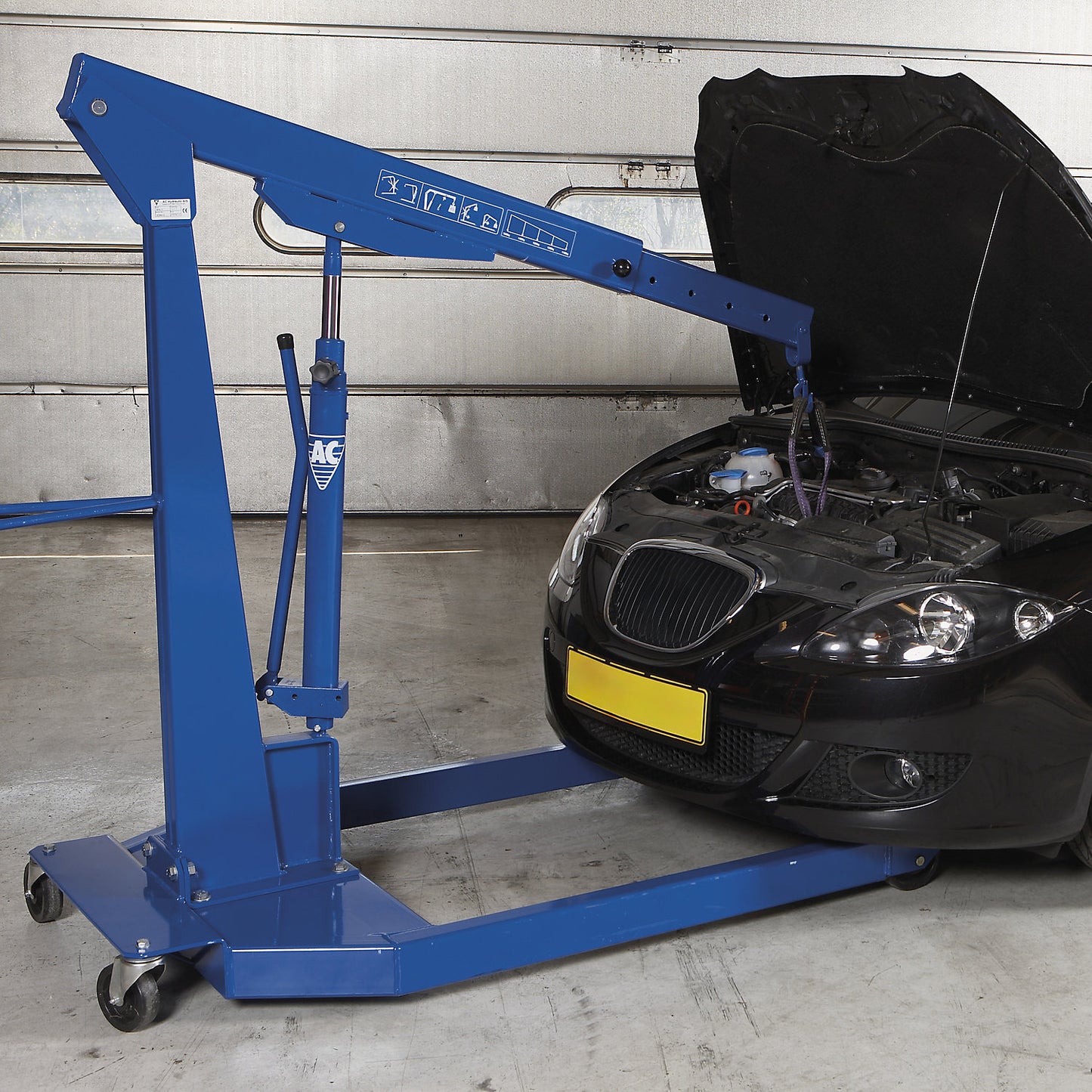 Hydraulic workshop crane, for workshops and industry, max. load 1100 kg.