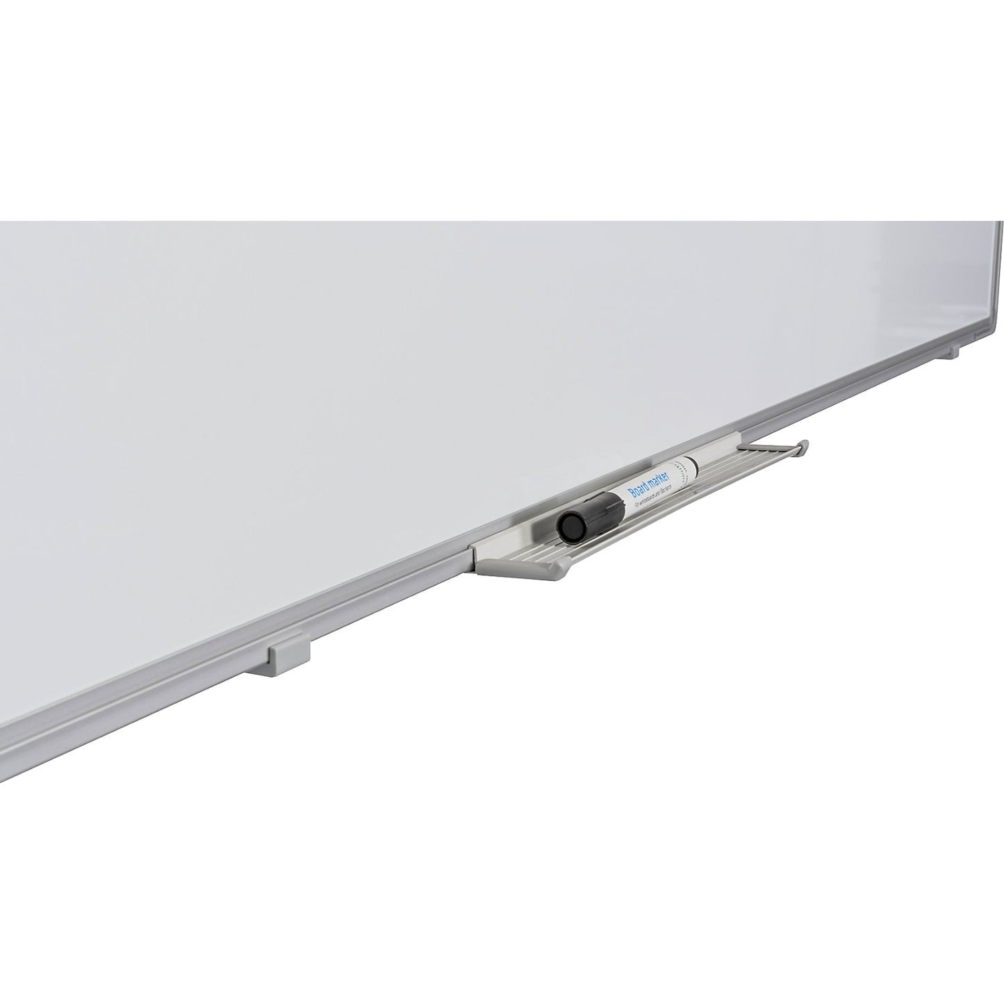 Economy whiteboard, steel, white, WxH 600 x 450 mm, enamelled.