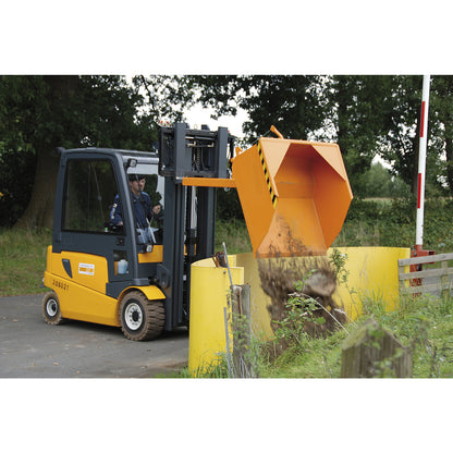 Stacker bucket BSE, mechanical, capacity 1.5 m³, yellow orange RAL 2000.