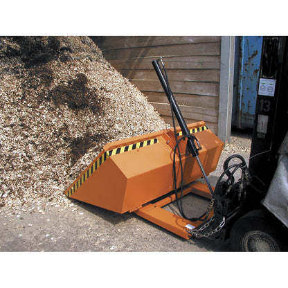 Stacker bucket DGS, hydraulic, capacity 0.7 m³, yellow orange RAL 2000.