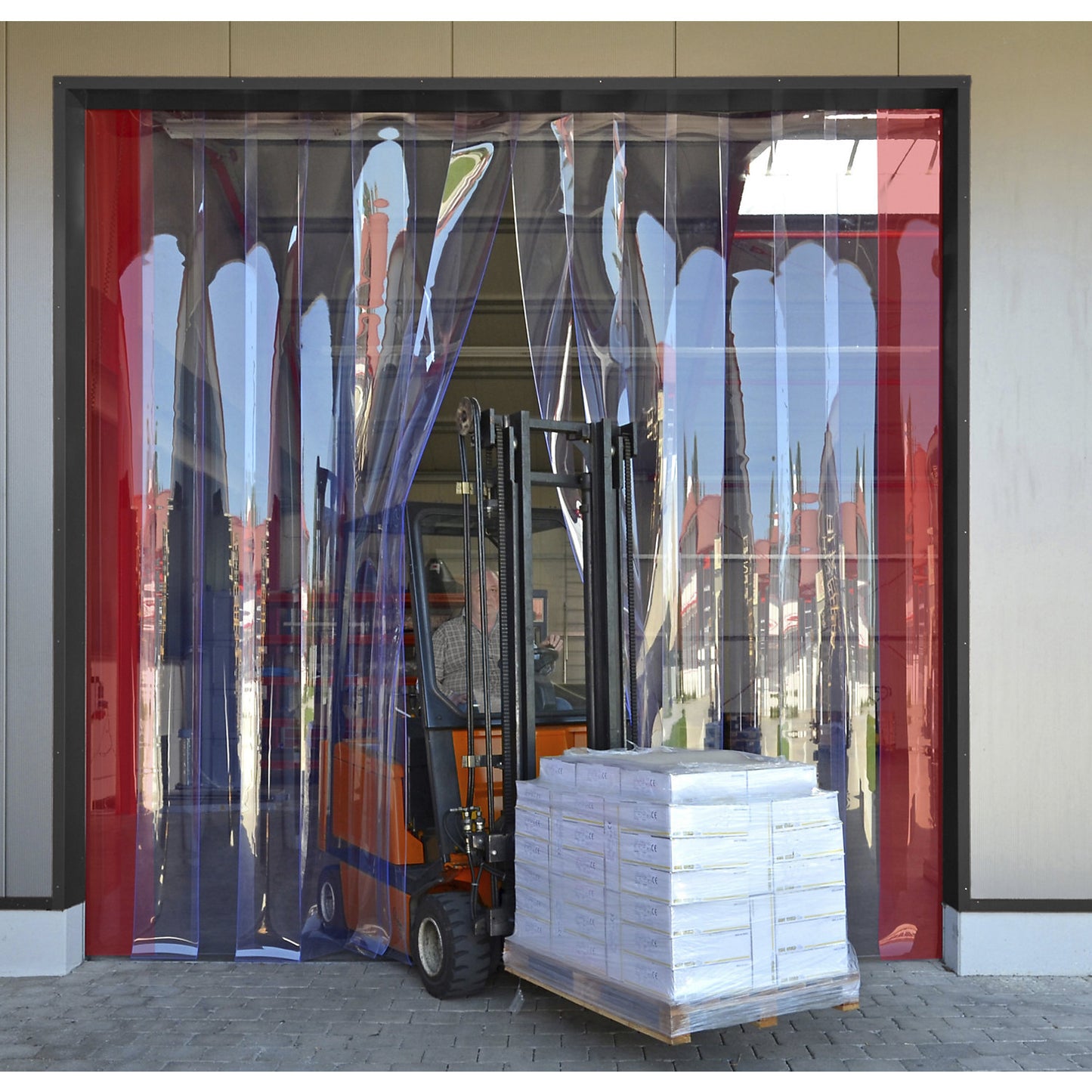 Strip curtain, price/m², width x thickness 200 x 2 mm, overlap 1 hook = 36 mm.