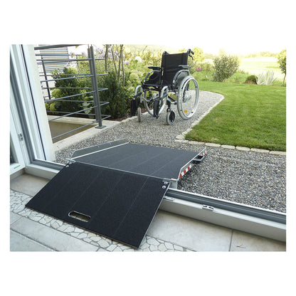 Ramp, height adjustable, max. load 300 kg, LxW 1200 x 760 mm.