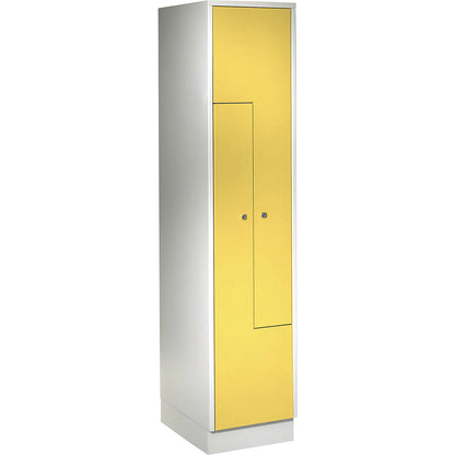 München Z locker, 1 compartment, W 400 mm, doors zinc yellow.