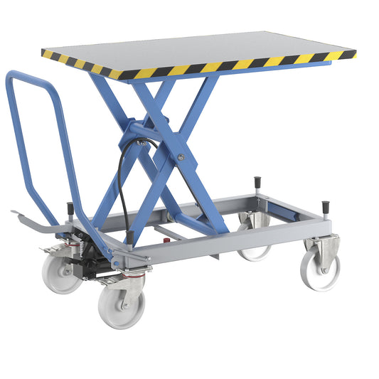 Scissor lift platform truck, max. load 500 kg, manual lifting, lifting range 460 - 1070 mm, nylon wheels.