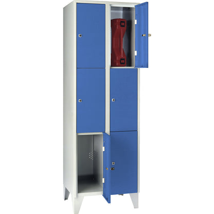 Munich 3-fold compartment locker, 2 compartments, width 600 mm, light blue.