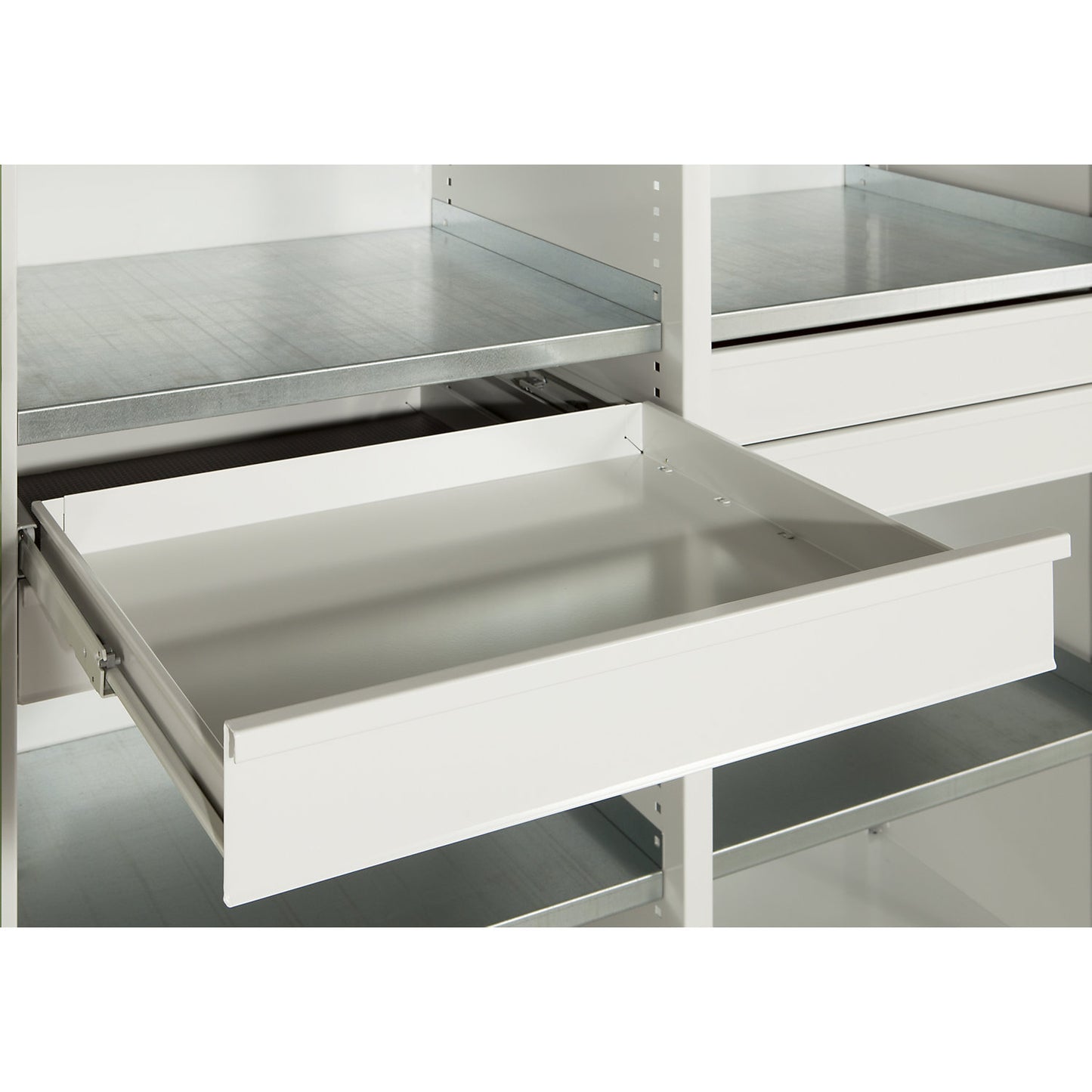 Drawer, for internal drawer dims. WxD 650 x 540 mm, drawer height 90 mm.