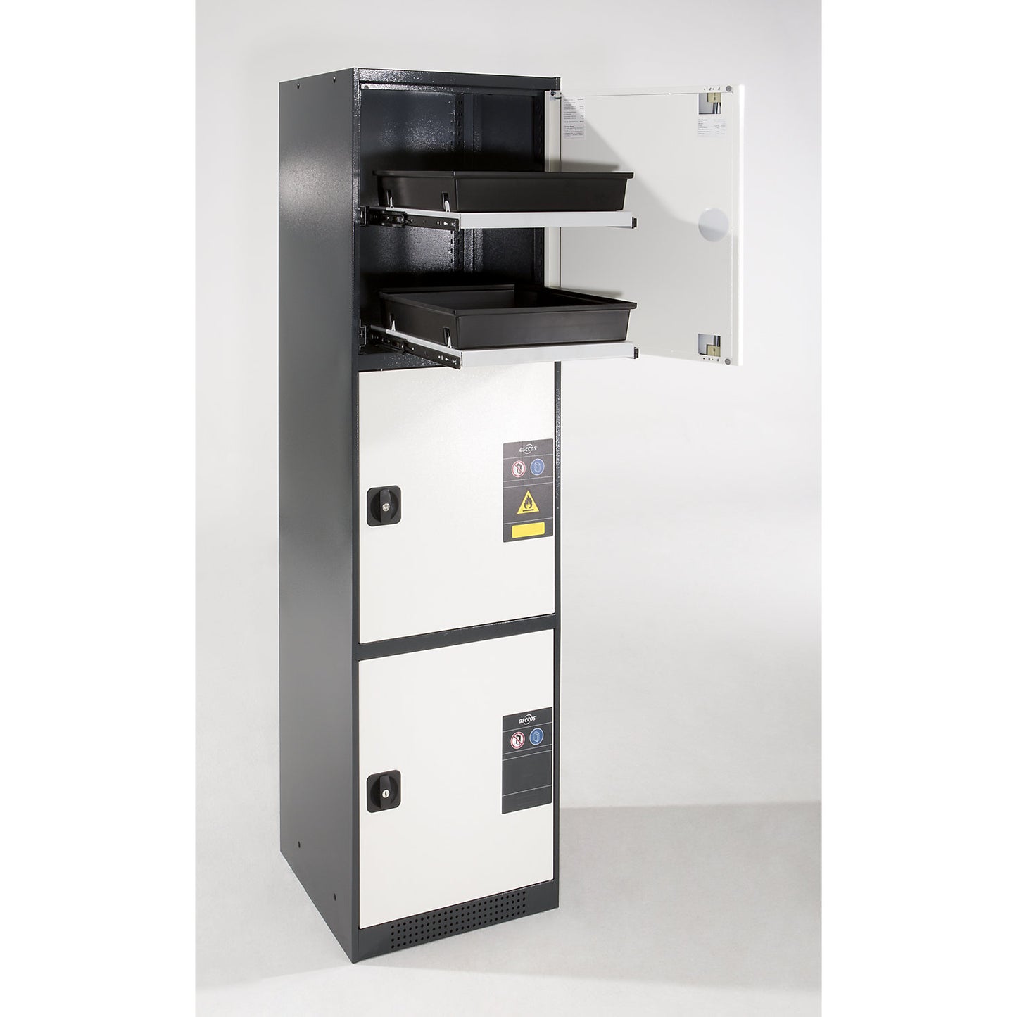 MULTIRISK chemical storage cupboard, 1 shelf, 1 base sump tray, HxWxD 1950 x 1055 x 520 mm, 4 compartments.
