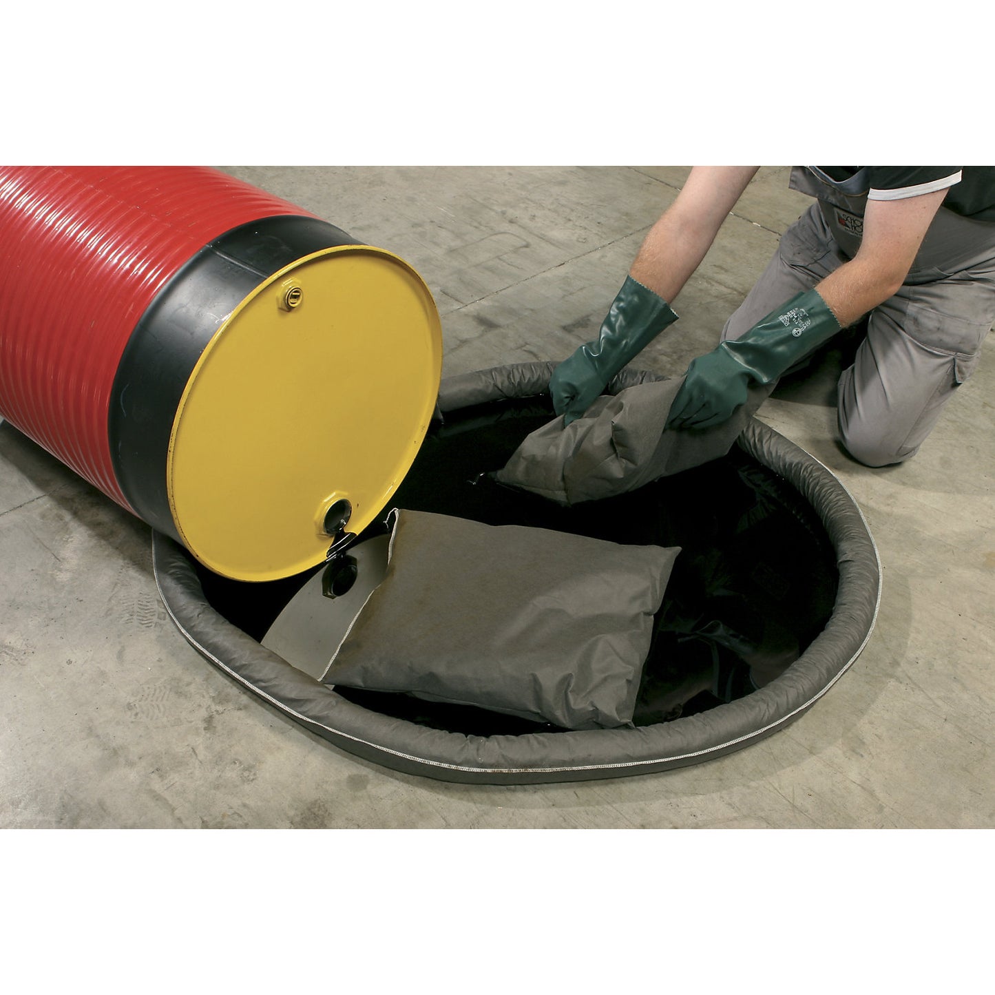 Absorbent fleece cushion, universal version, 400 x 400 mm, pack of 16.
