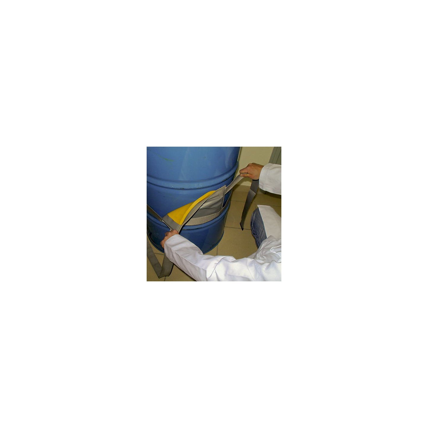 Drum seal, strap length 2150 mm, with Velcro closure, LxWxH 400 x 200 x 13 mm.