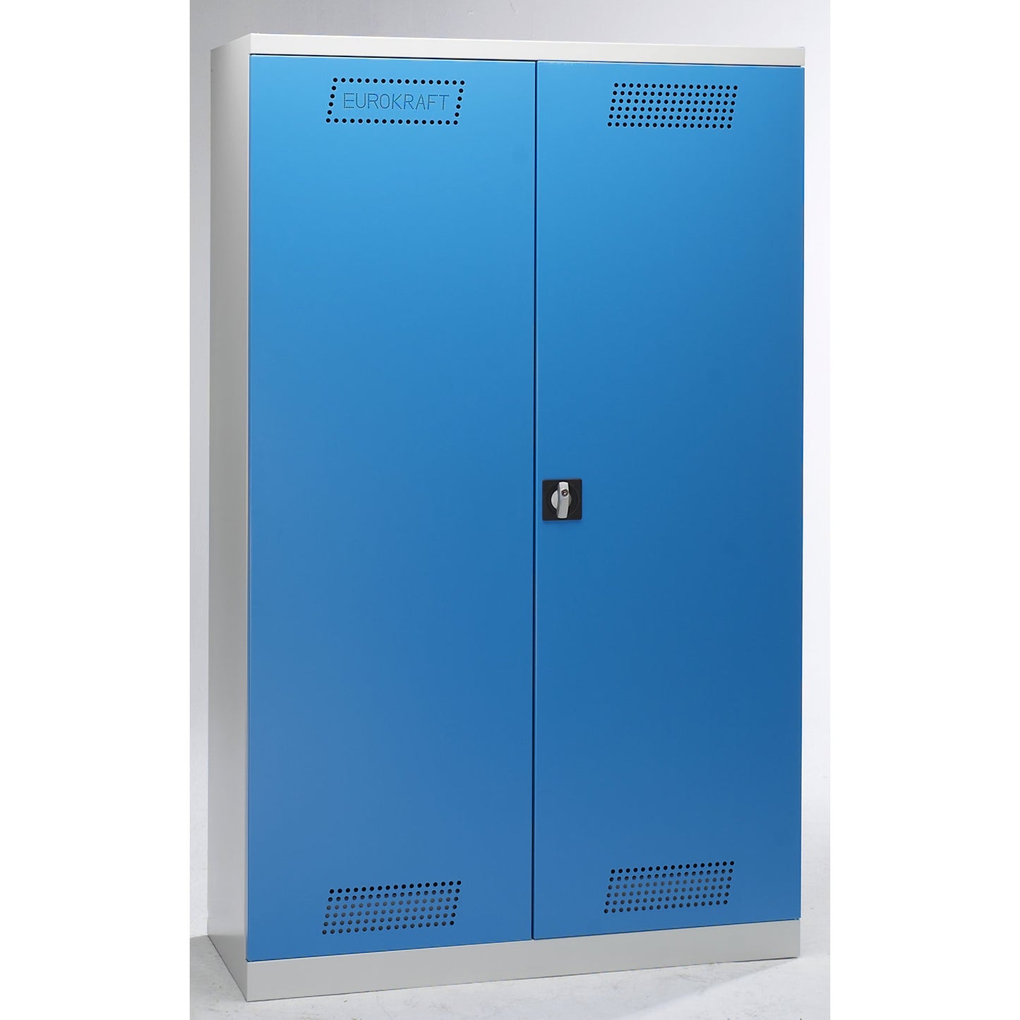 Environmental cupboard, base sump tray, 4 painted shelves, HxWxD 1950 x 1200 x 500 mm.