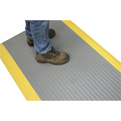 Orthomat® Ribbed anti-fatigue matting, LxW 1500 x 910 mm, grey with high visibility stripes.