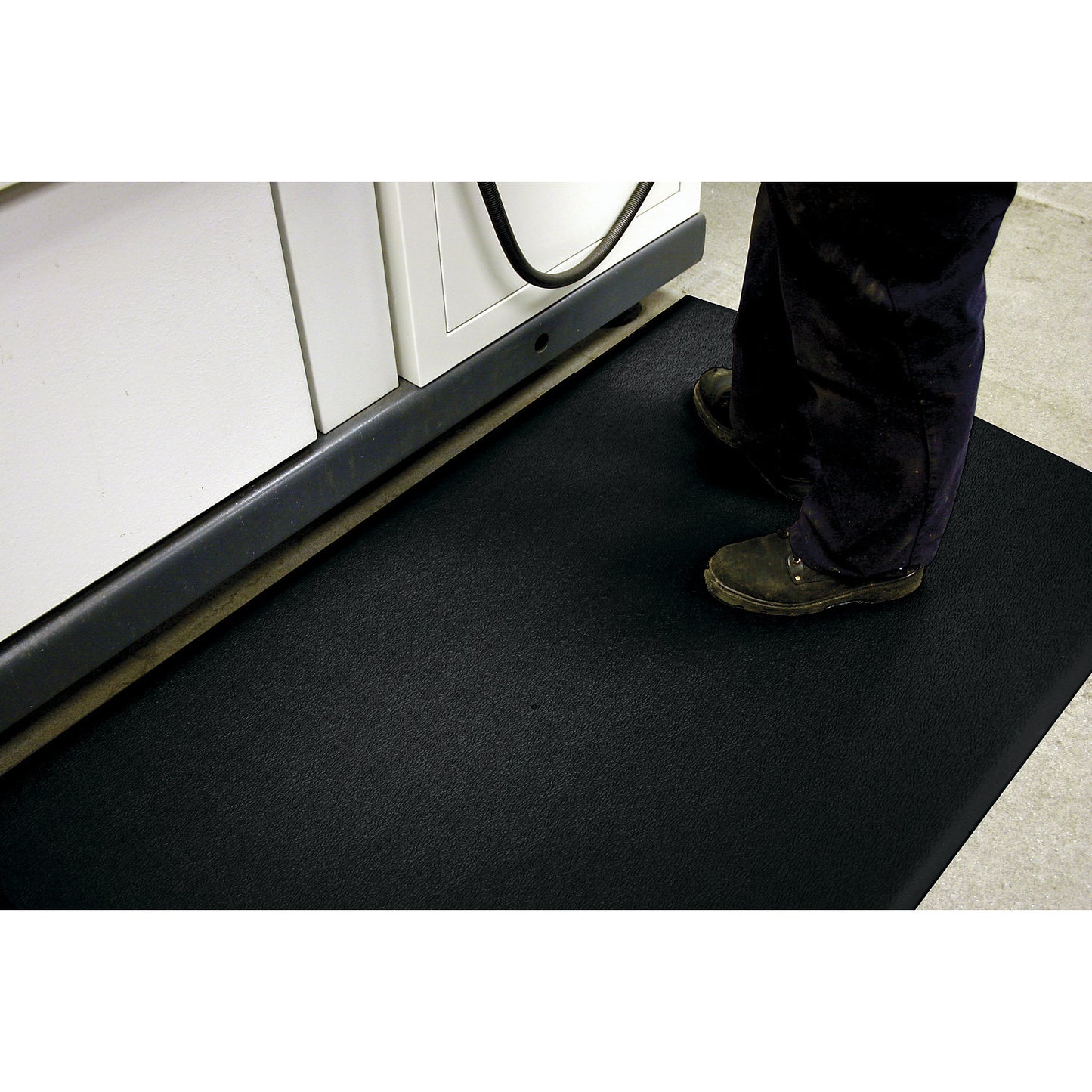 Orthomat® anti-fatigue matting, PVC with hammer tone effect, height 9 mm, 18300 x 900 mm, black.
