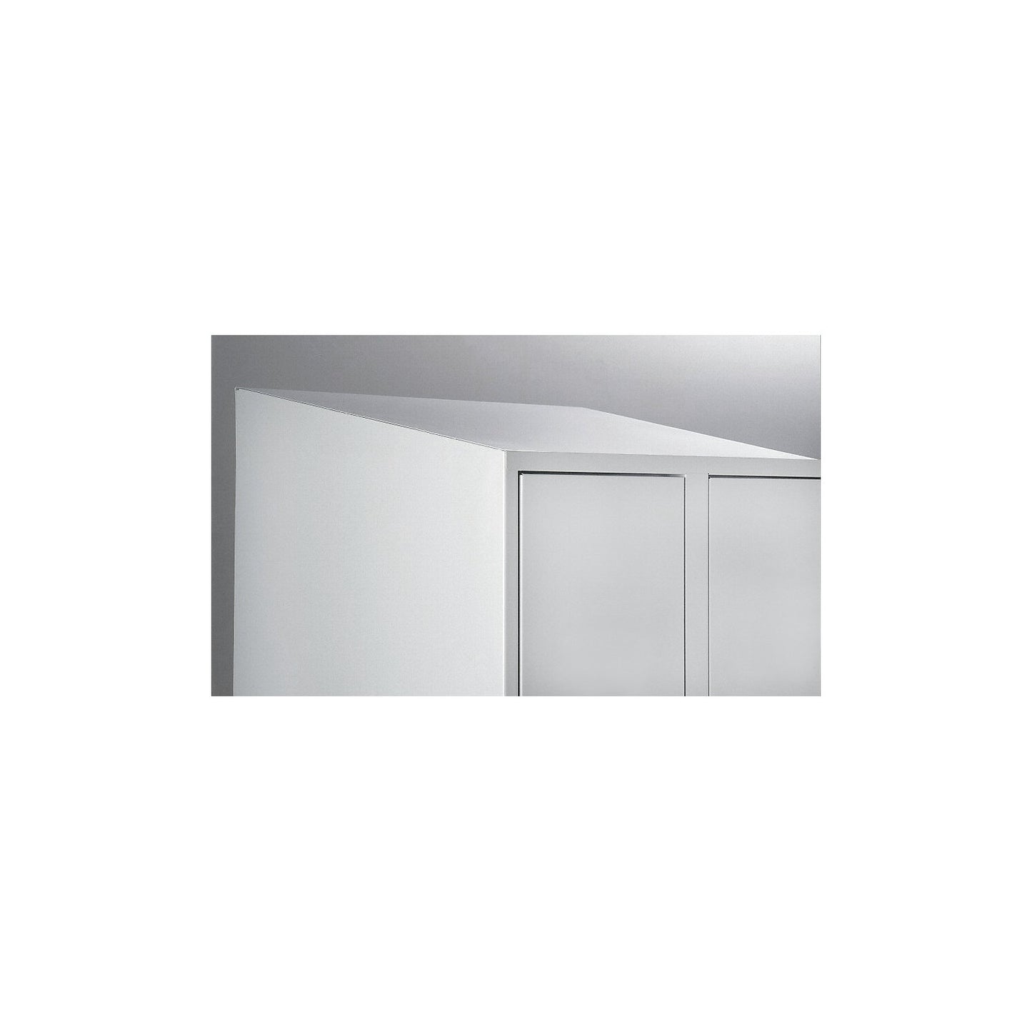 Sloped roof, 100 mm higher at rear, for each 300 mm wide compartment.