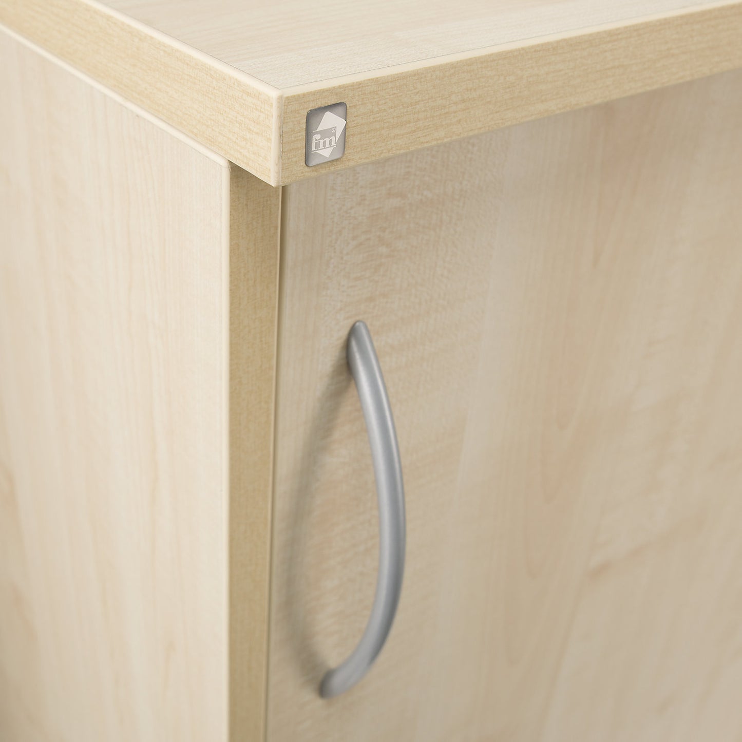 THEA - Sliding door cupboard, 2 shelves, 3 file heights, maple finish.