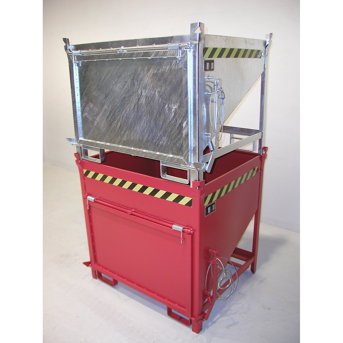 Silo container, capacity 0.50 m³, with front flap, hot dip galvanised.