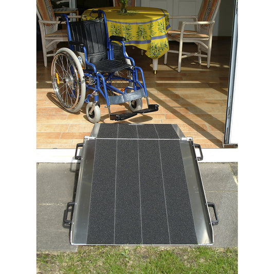 Ramp, height adjustable, max. load 300 kg, LxW 1600 x 760 mm.