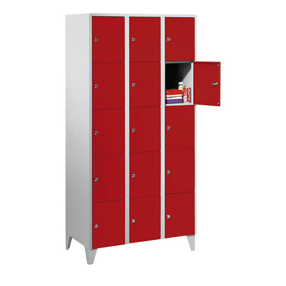 München 5-fold compartment locker, 3 compartments, light grey / flame red, W 900 mm, with feet.